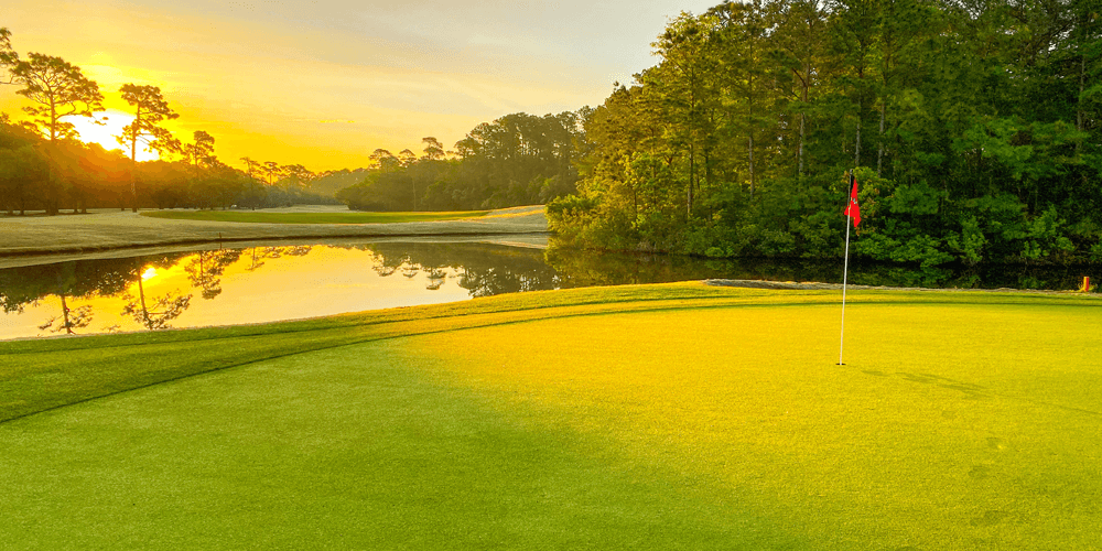 Four Reasons to Visit Tradition Golf Club