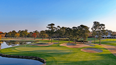 River Club 18 Approach