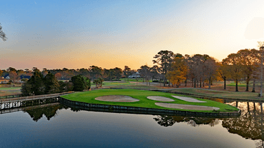 River Club 14 Green looking from 15 tee